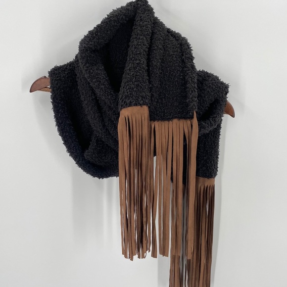 Judith March Accessories - Judith March Black Brown Fringe Scarf Long NWT